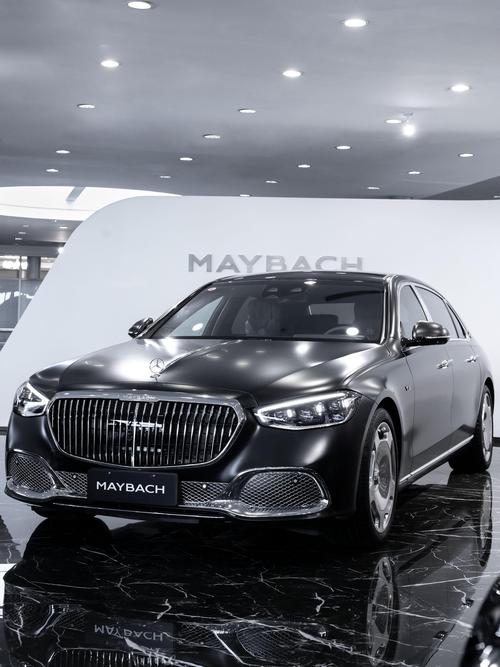 佛山232岚图汽车的售后服务让用户无忧出行，迈巴赫未来的豪华车趋势